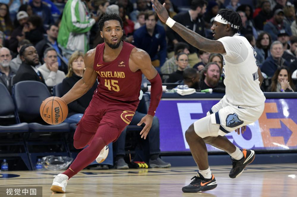 家队出场 家队出场